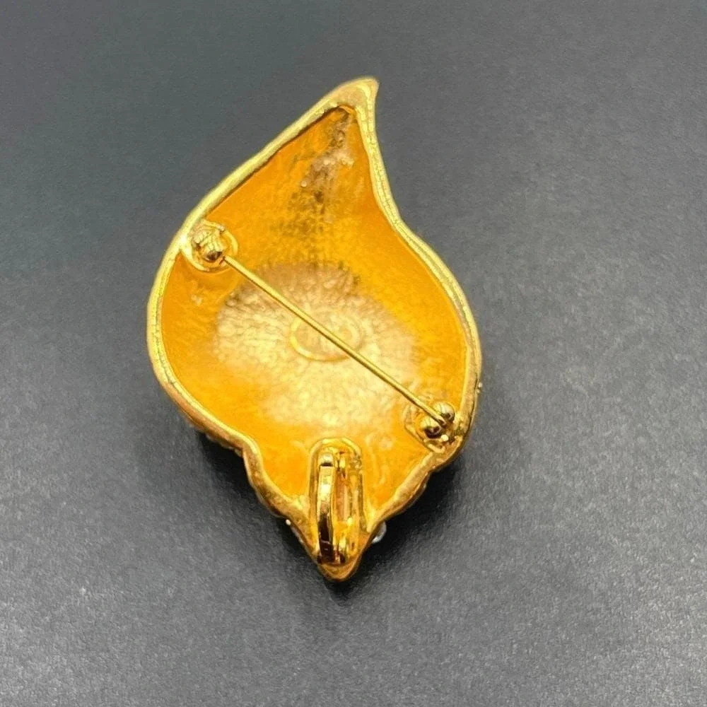 Kenneth Jay Lane KJL Conch Seashell Rhinestone Gold Tone Shell‎ Brooch Pendant